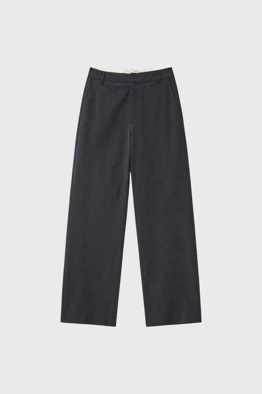 General Idea MAN Regular Fit Comfort Slacks [CHARCOAL]