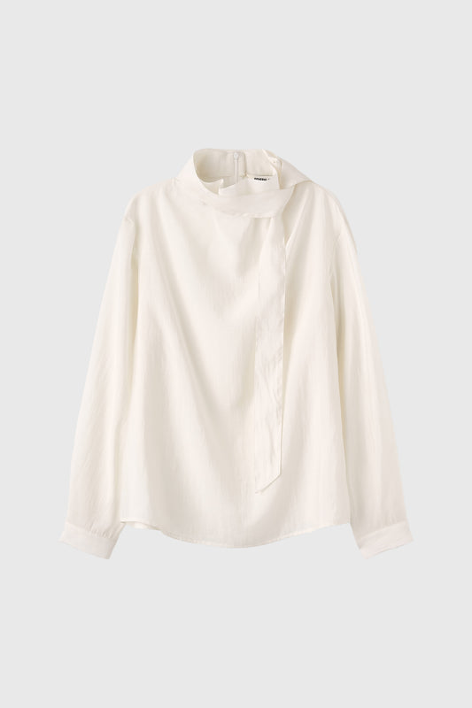 General Idea WOMAN Silky Scarf Blouse