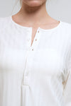General Idea WOMAN Loose Fit Henley Neck T-Shirt