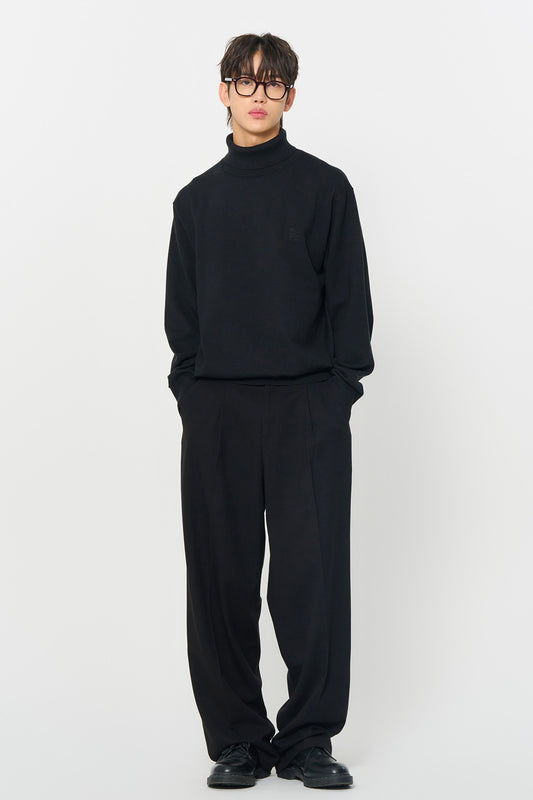 General Idea MAN Essential Turtleneck Pullover