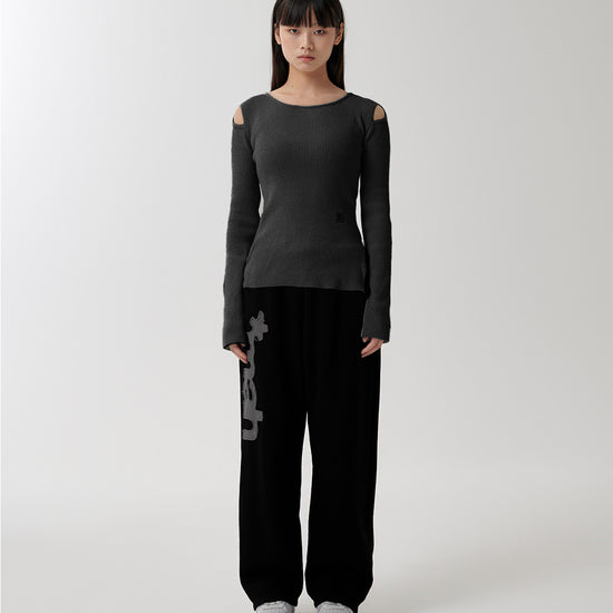 Mahagrid Cut Off Long Sleeve Knit
