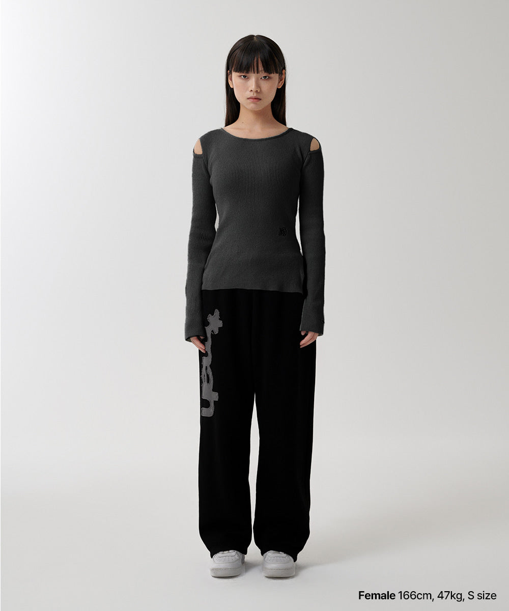 Mahagrid Cut Off Long Sleeve Knit