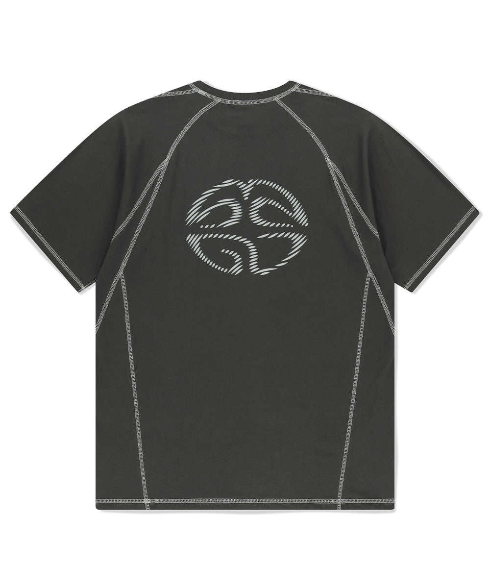 Mahagrid Curved Stitch Tee