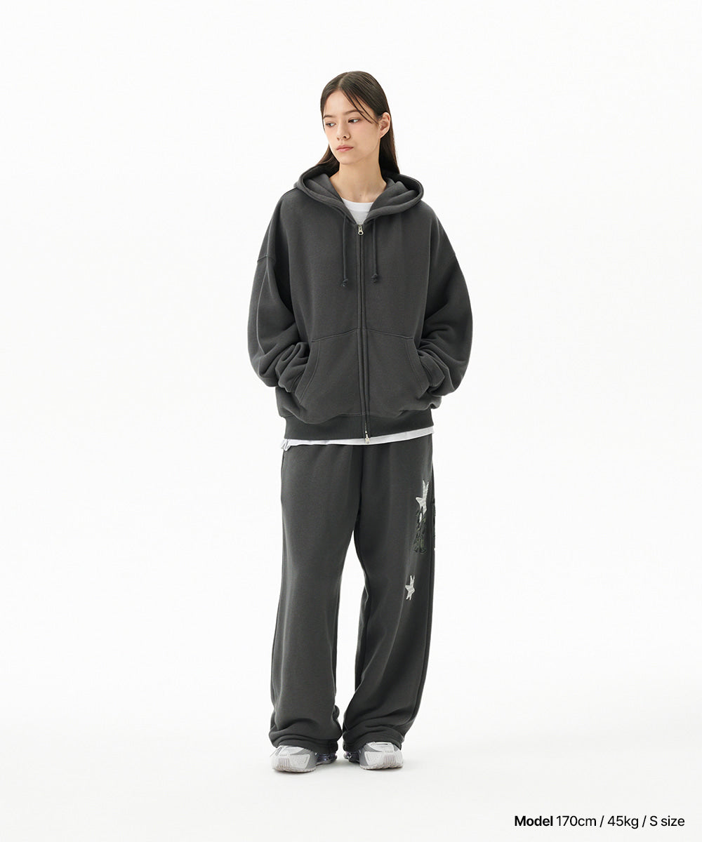 Mahagrid PRAY APPLIQUE SWEAT PANT