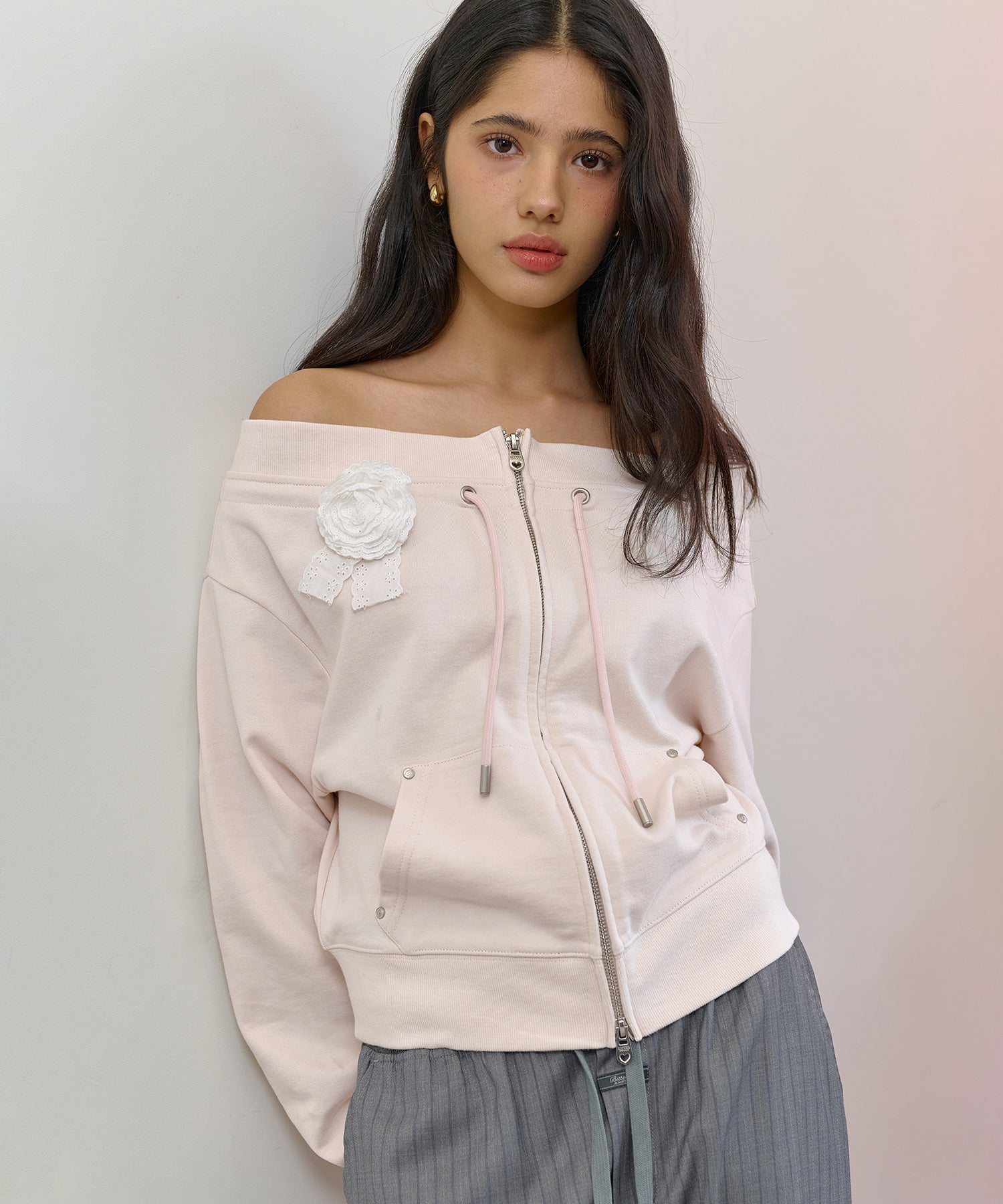 Bitter Cells Vera Off Shoulder Zip Up