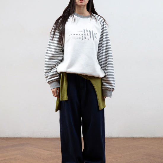 Nice Ghost Club Stripe 3 Star Raglan Sweatshirt in White