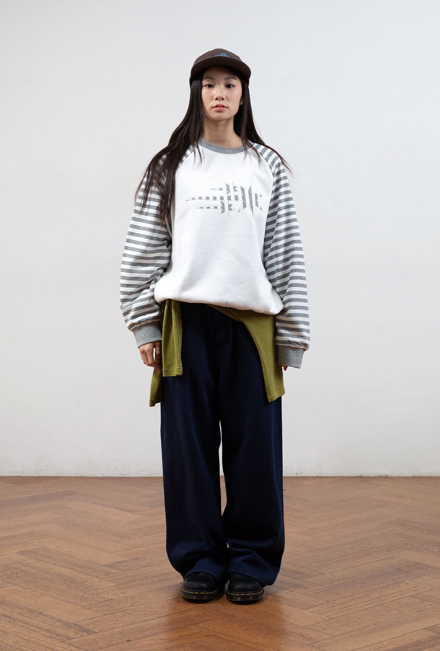 Nice Ghost Club Stripe 3 Star Raglan Sweatshirt in White