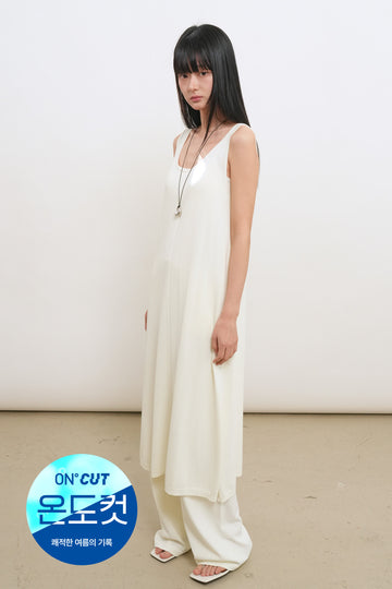 General Idea WOMAN Temperature-Cut Cool U-Neck Maxi Knit Dress [IVORY]