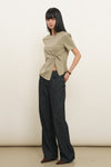 General Idea WOMAN Shoulder Padded Twist T-Shirt
