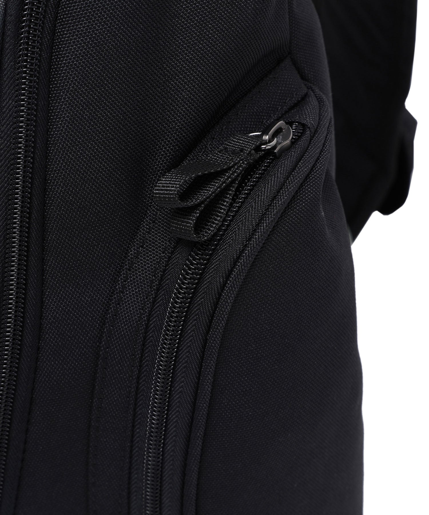 Nice Ghost Club NGC Sporty Sling Bag [Black]