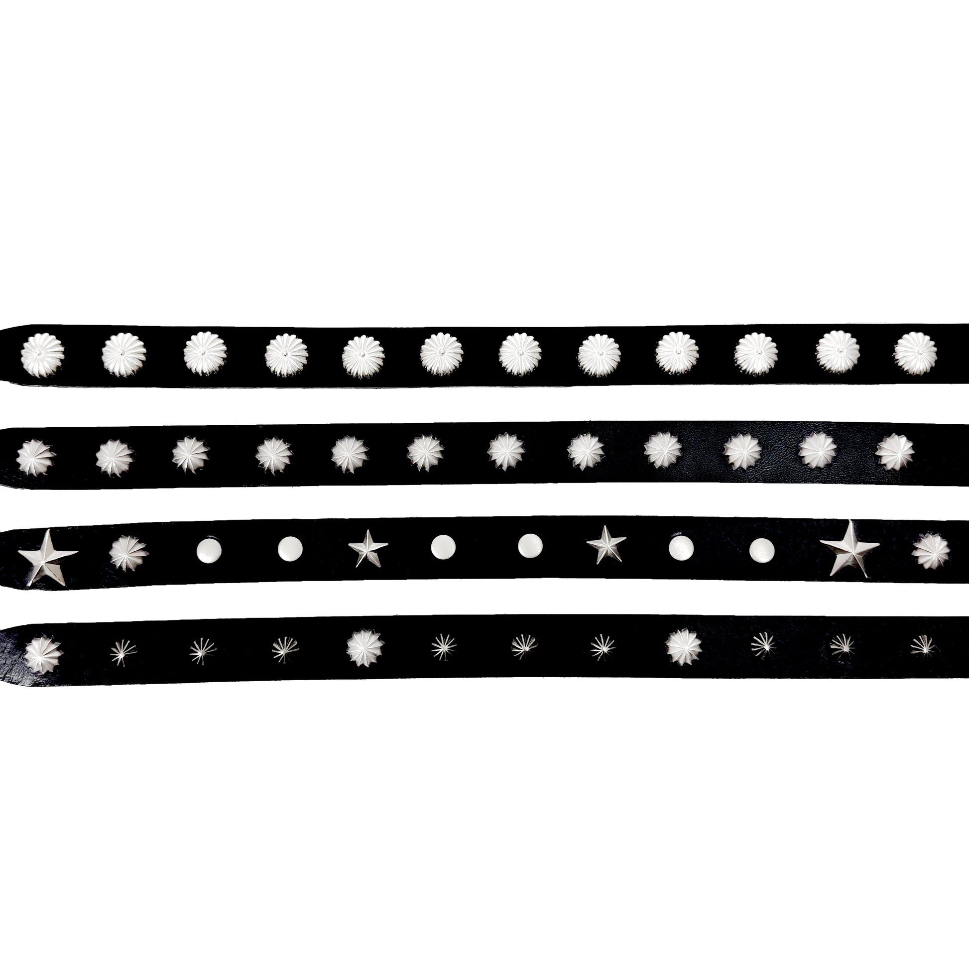 Tansanmagnesium 36 Stud Leather Belt in Star