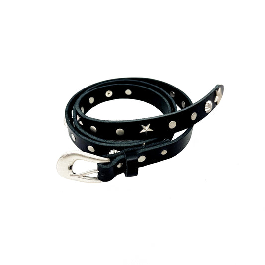 Tansanmagnesium 36 Stud Leather Belt in Star