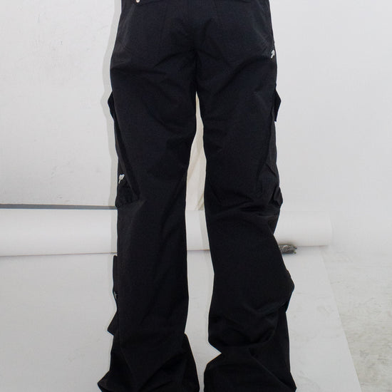 Tansanmagnesium Nylon Wide Cargo Pants
