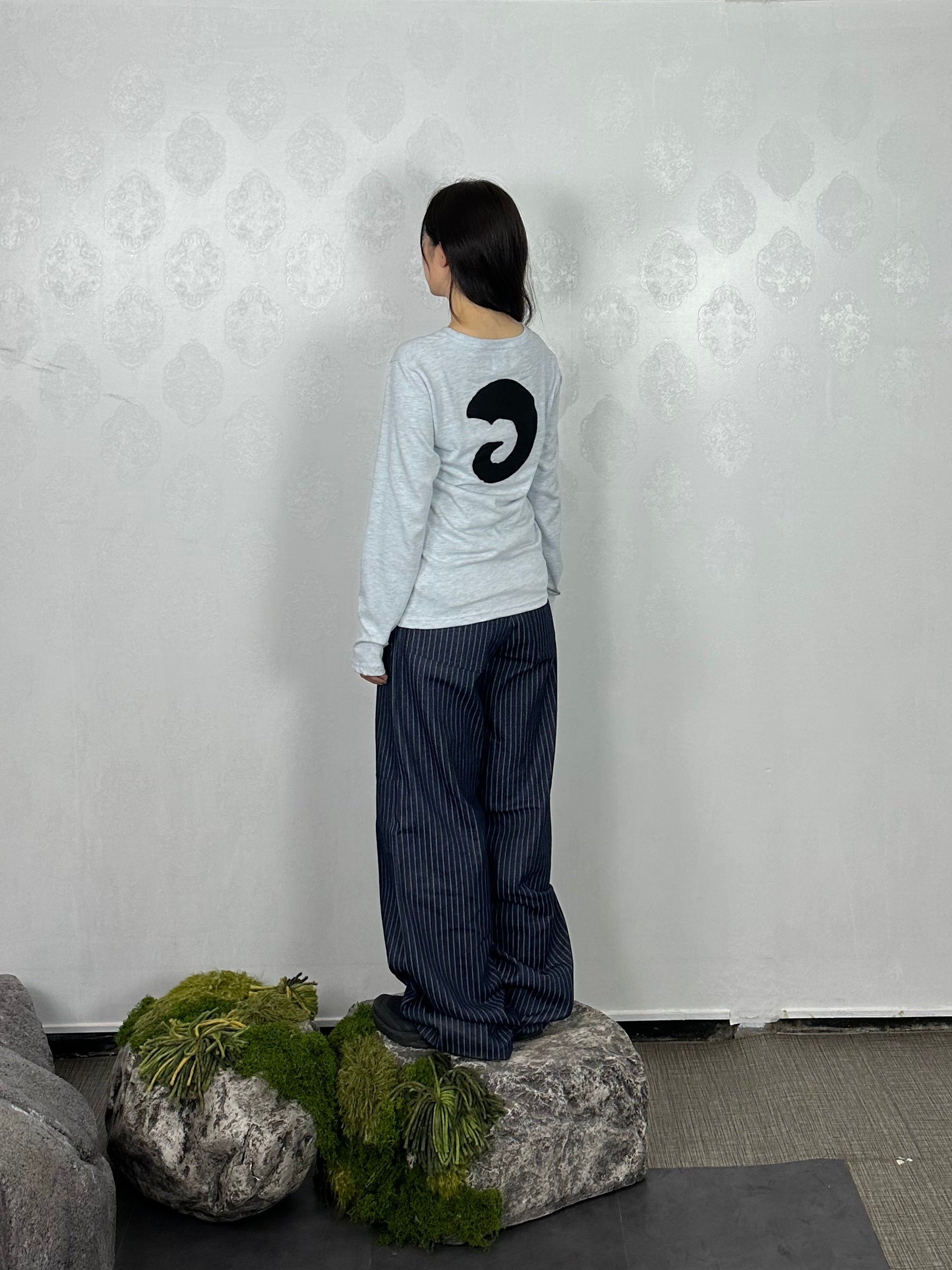 Tansanmagnesium Hon Appliqué Long Sleeve