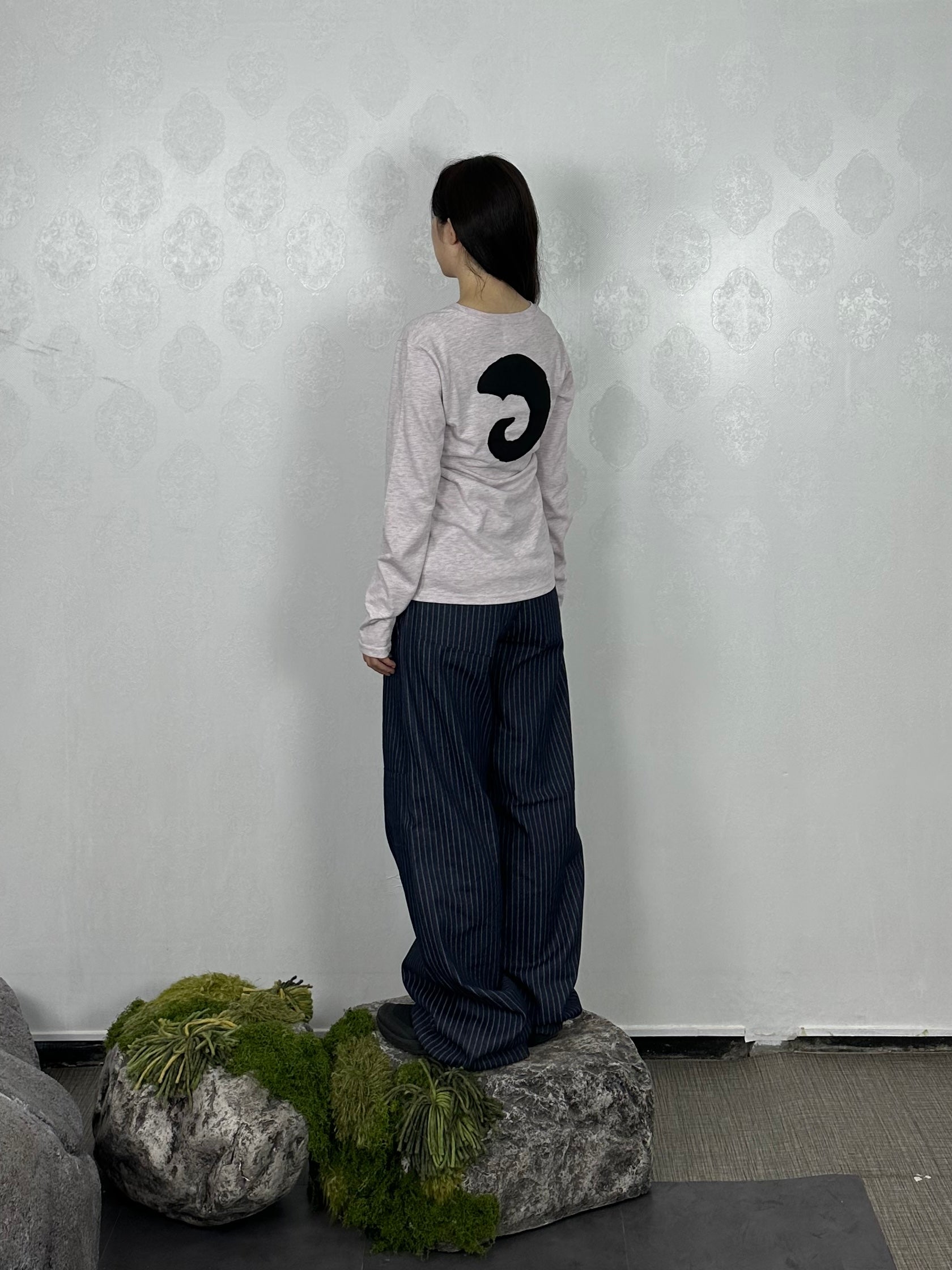 Tansanmagnesium Hon Appliqué Long Sleeve