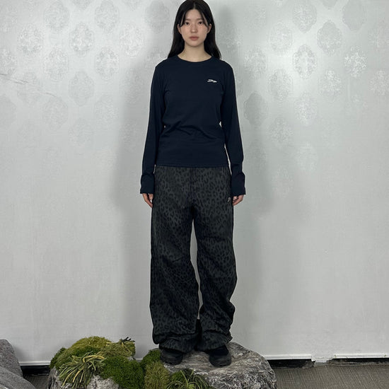 Tansanmagnesium Hon Appliqué Long Sleeve