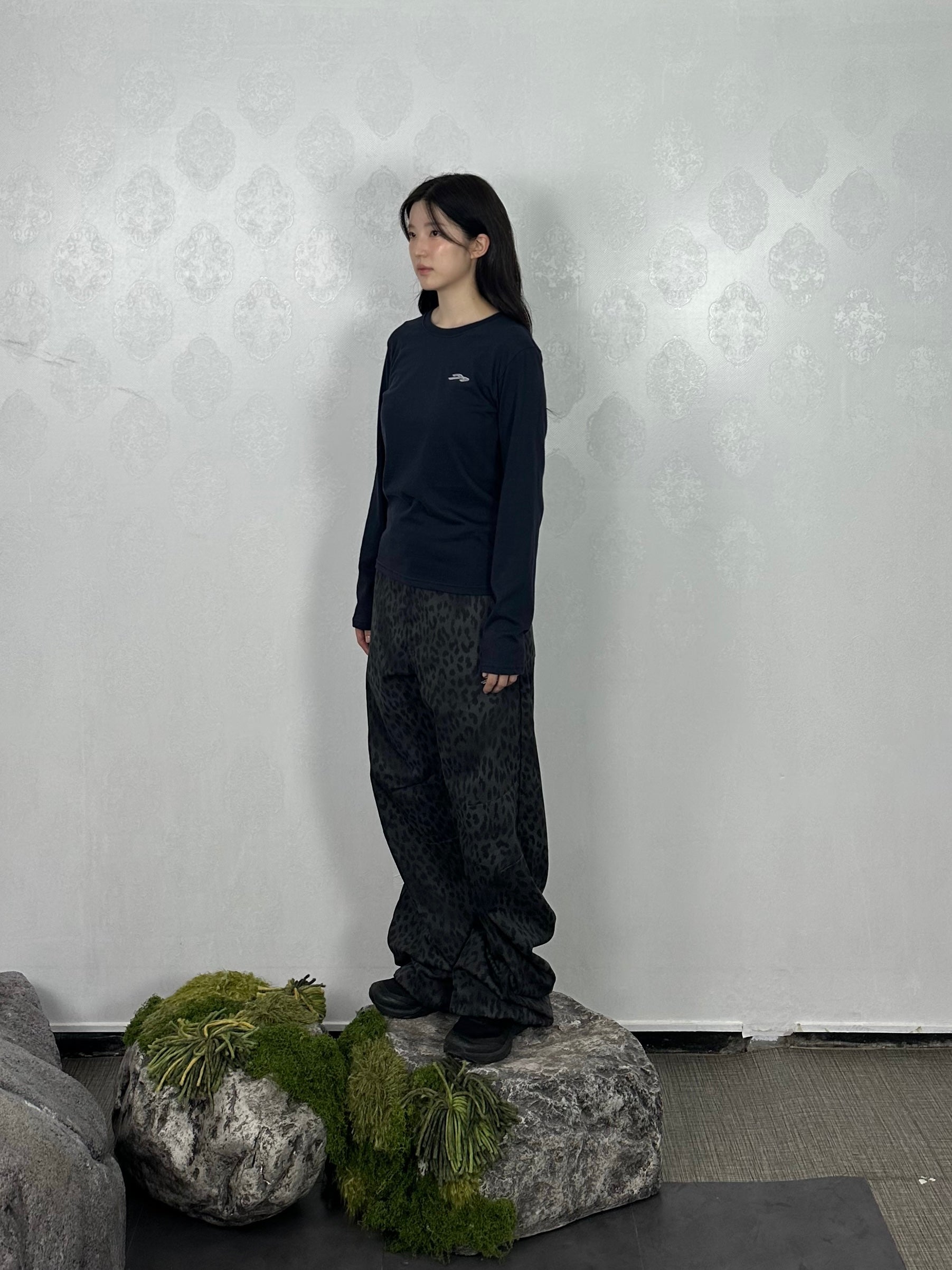 Tansanmagnesium Hon Appliqué Long Sleeve