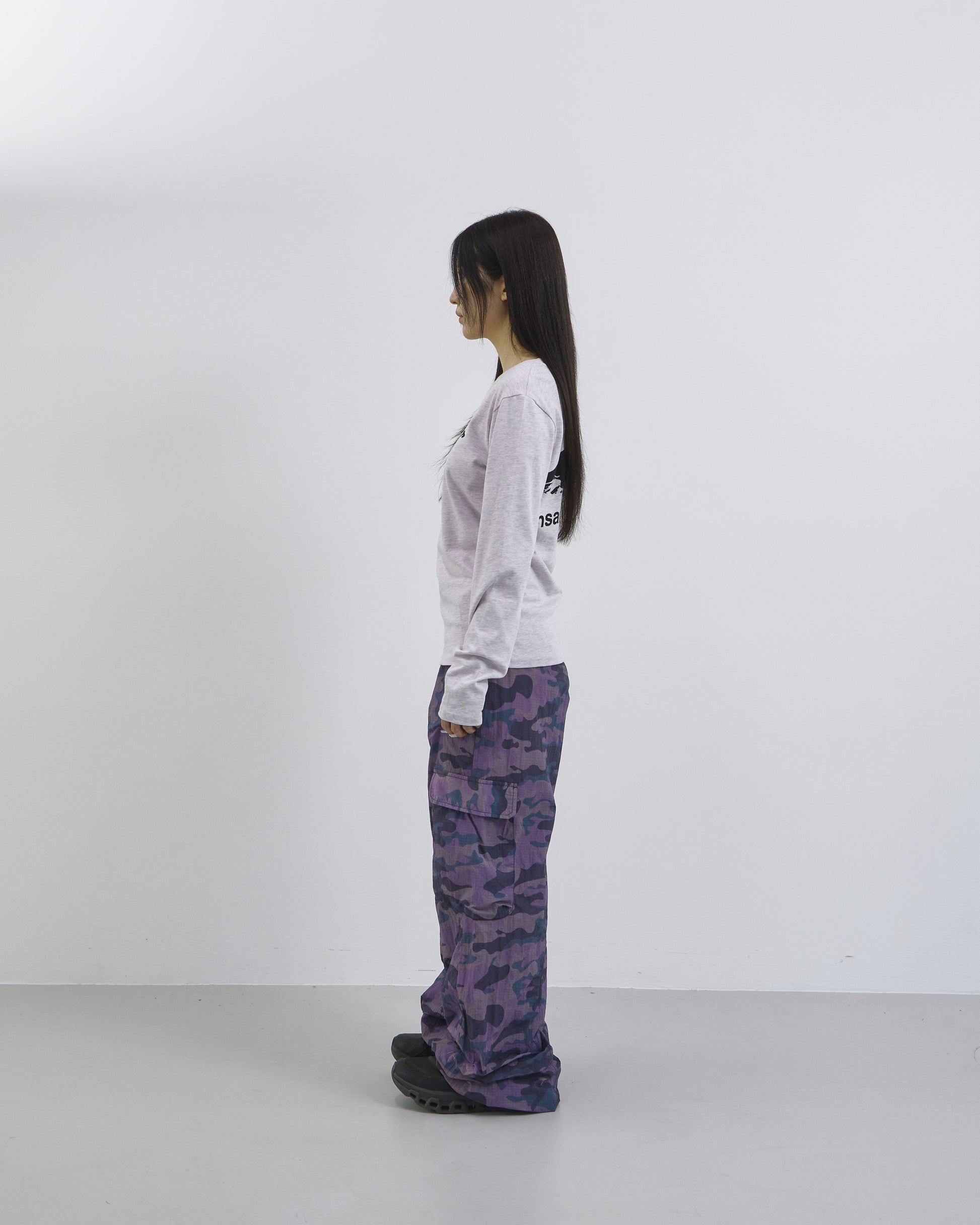Tansanmagnesium Nylon Wide Stud Cargo Pants Camo