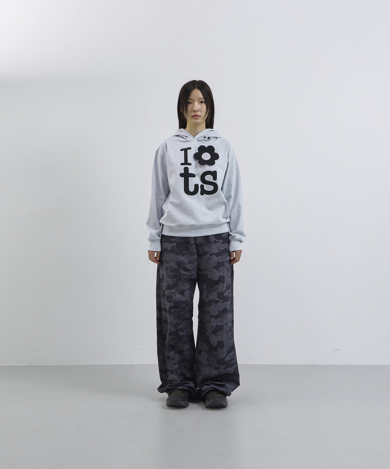 Tansanmagnesium Flower Hoodie Sky Blue