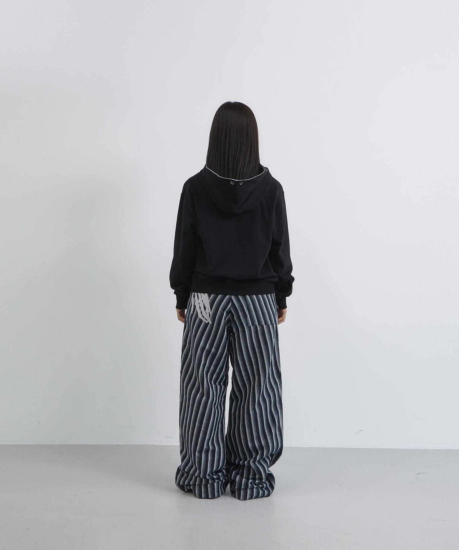 Tansanmagnesium Eyelet Hoodie