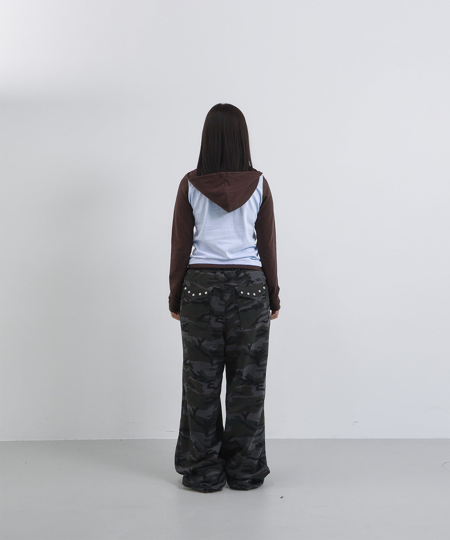 Tansanmagnesium Stud Sweat Pants Camo