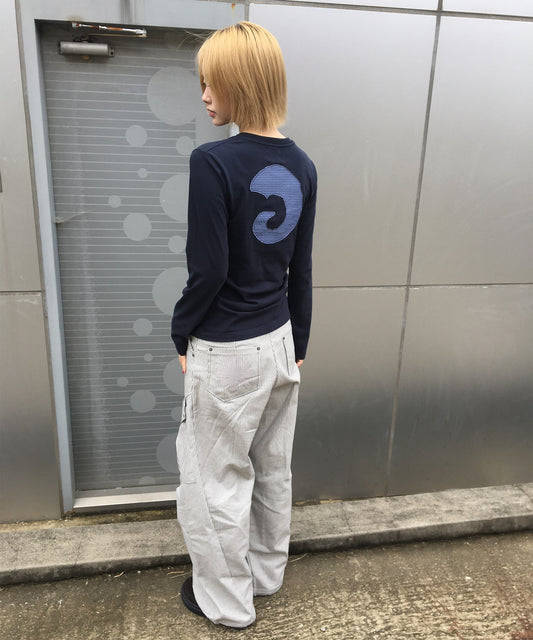 Tansanmagnesium Hon Appliqué Long Sleeve