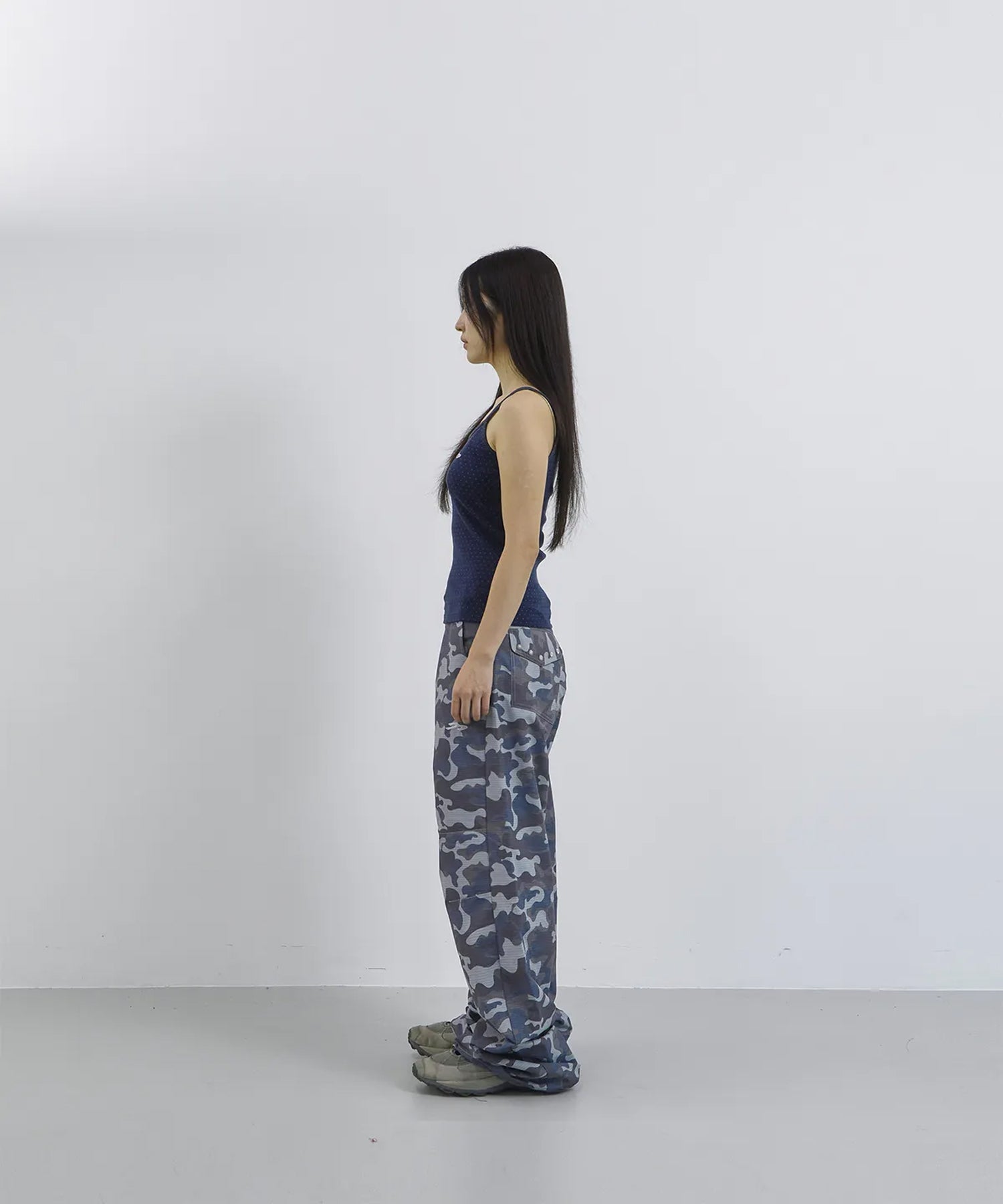 Tansanmagnesium Nylon Wide Stud Pants Camo