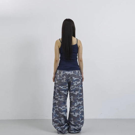 Tansanmagnesium Nylon Wide Stud Pants Camo