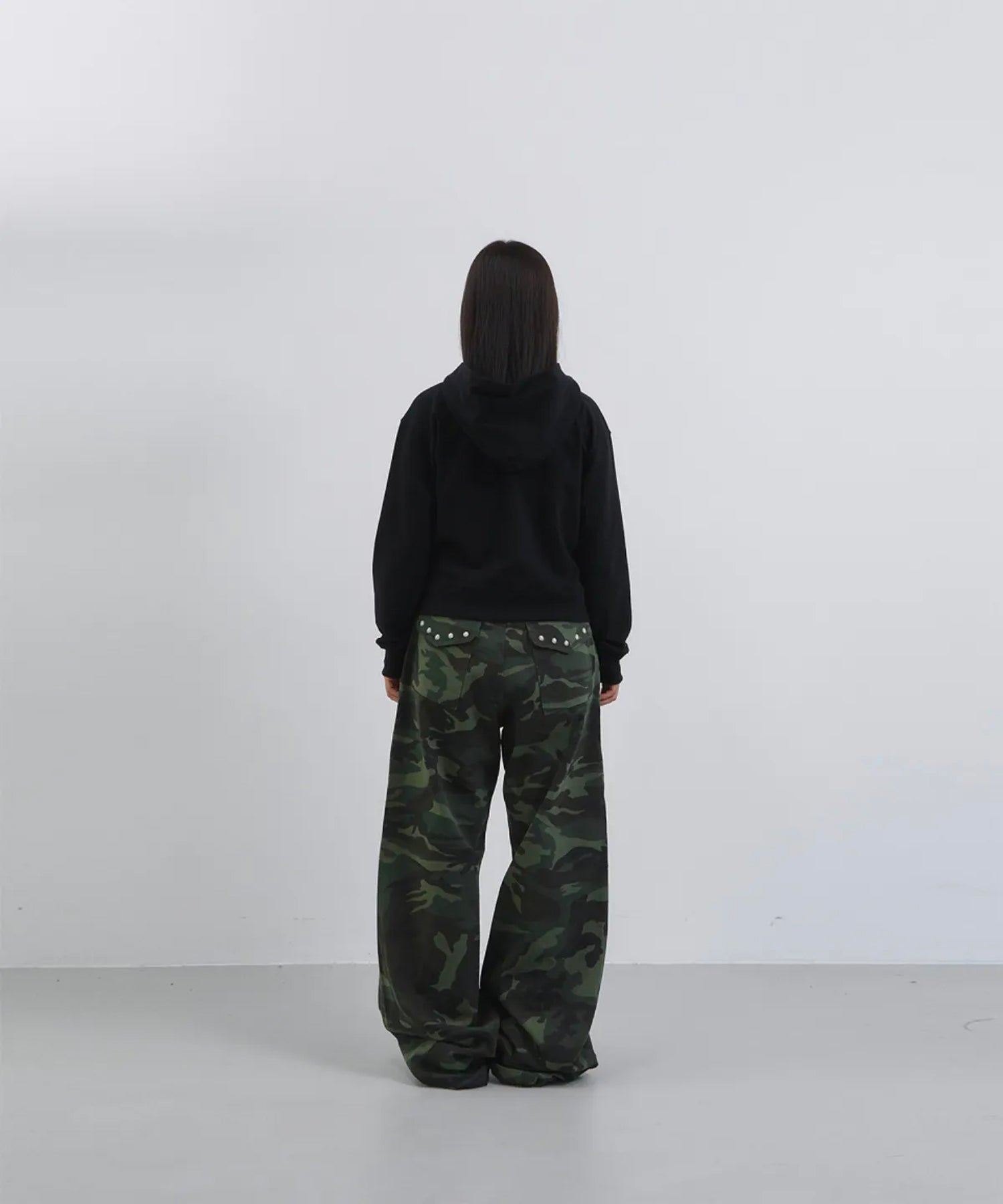 Tansanmagnesium Cotton Wide Stud Pants Camo