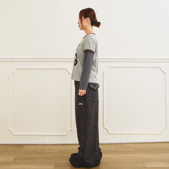 Tansanmagnesium (5/8 Pre-Order) Juyoung X Tansanmagnesium Stud Sweat Pants Leopard Charcoal