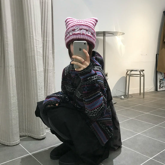 Tansanmagnesium Logo Cat Beanie Pink Stripe