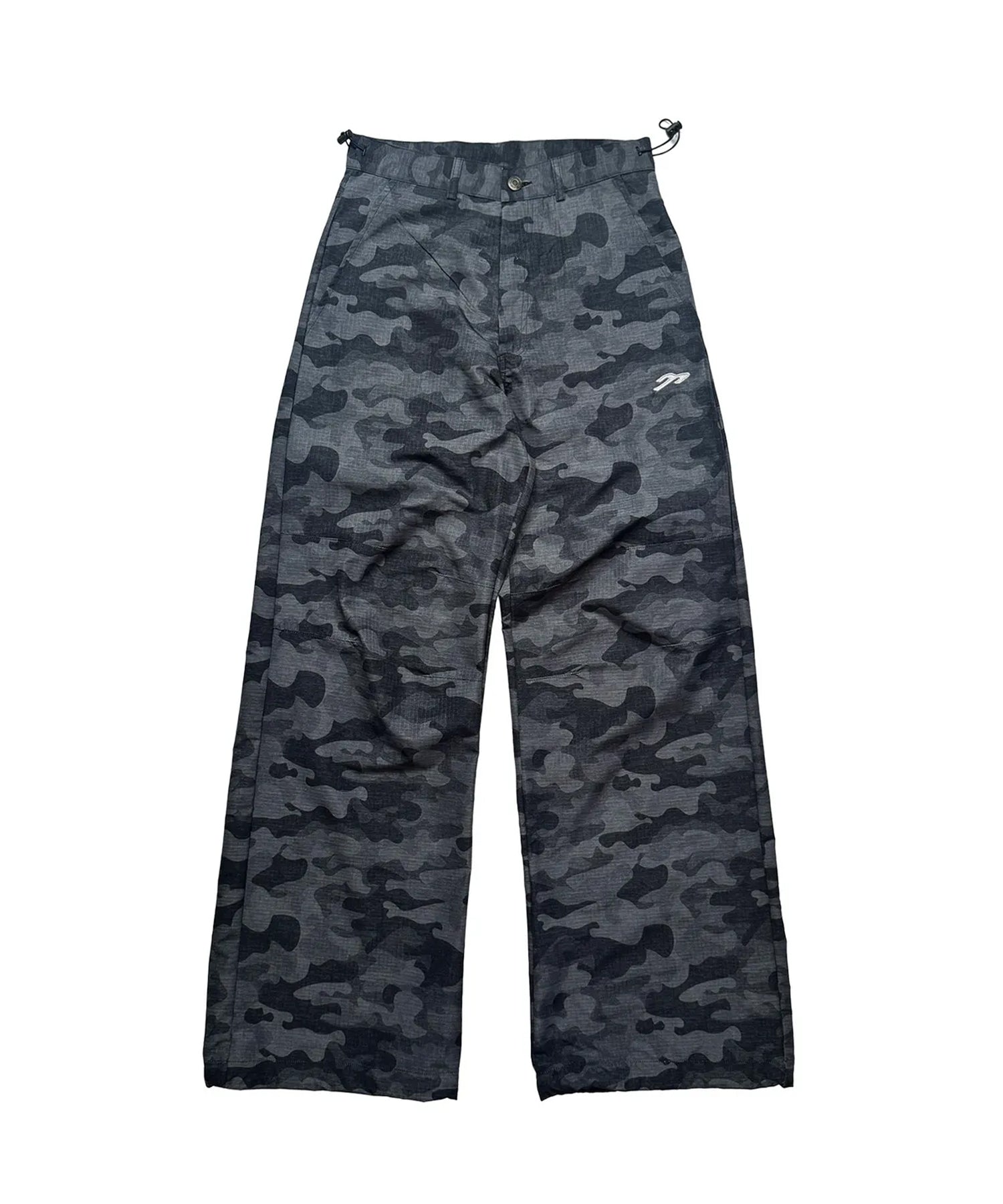 Tansanmagnesium Nylon Wide Stud Pants Camo