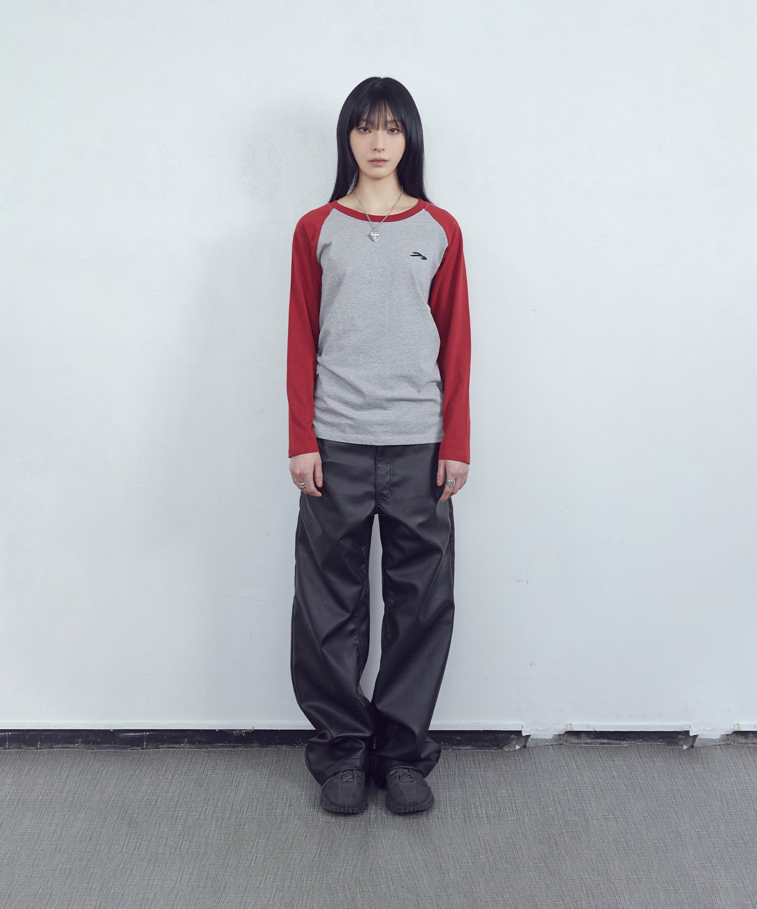 Tansanmagnesium Sullano x Tansanmagnesium Nagrang Starring Long Sleeve (Grey)