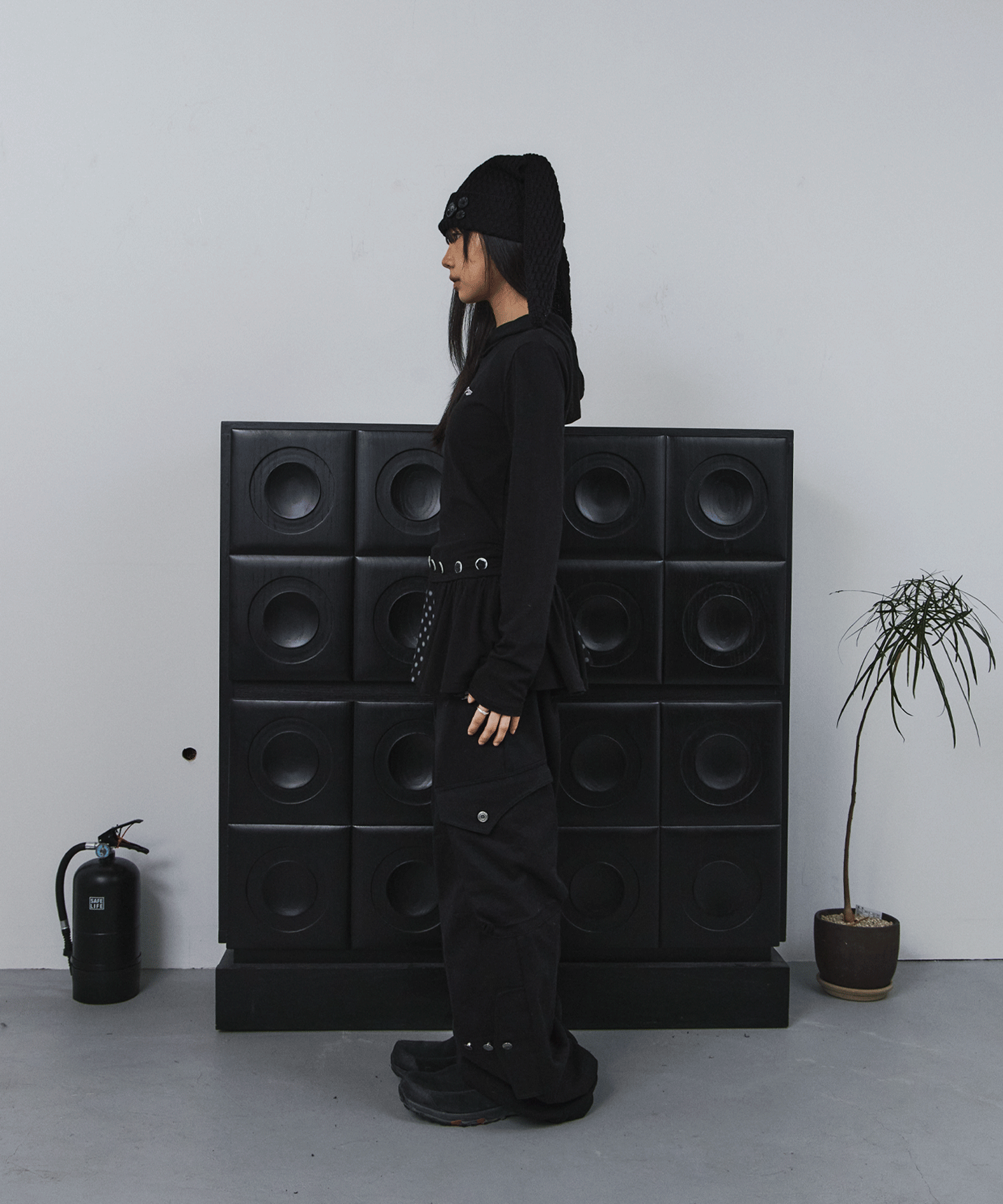 Tansanmagnesium Button Hood Layered One-Piece