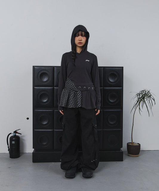 Tansanmagnesium Button Hood Layered One-Piece