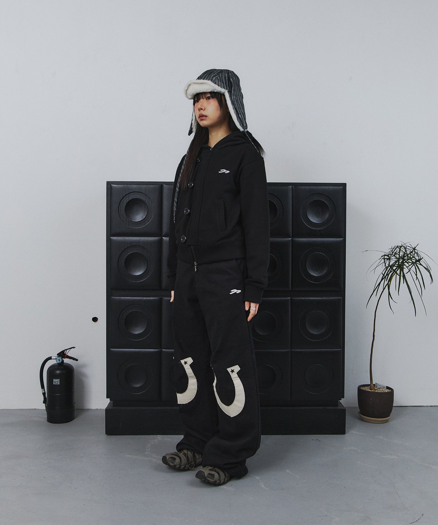 Tansanmagnesium Big Button Pony Hotfix Hoodie Zip-Up