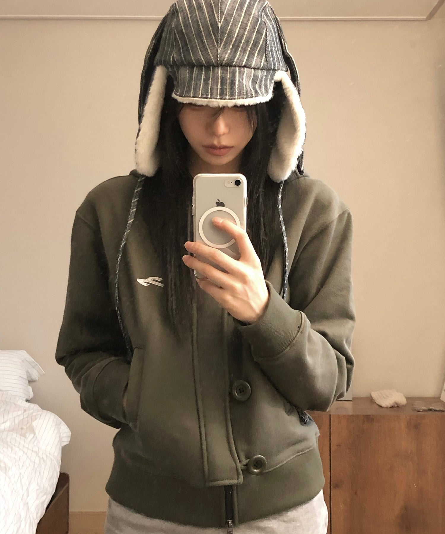 Tansanmagnesium Big Button Pony Hotfix Hoodie Zip-Up