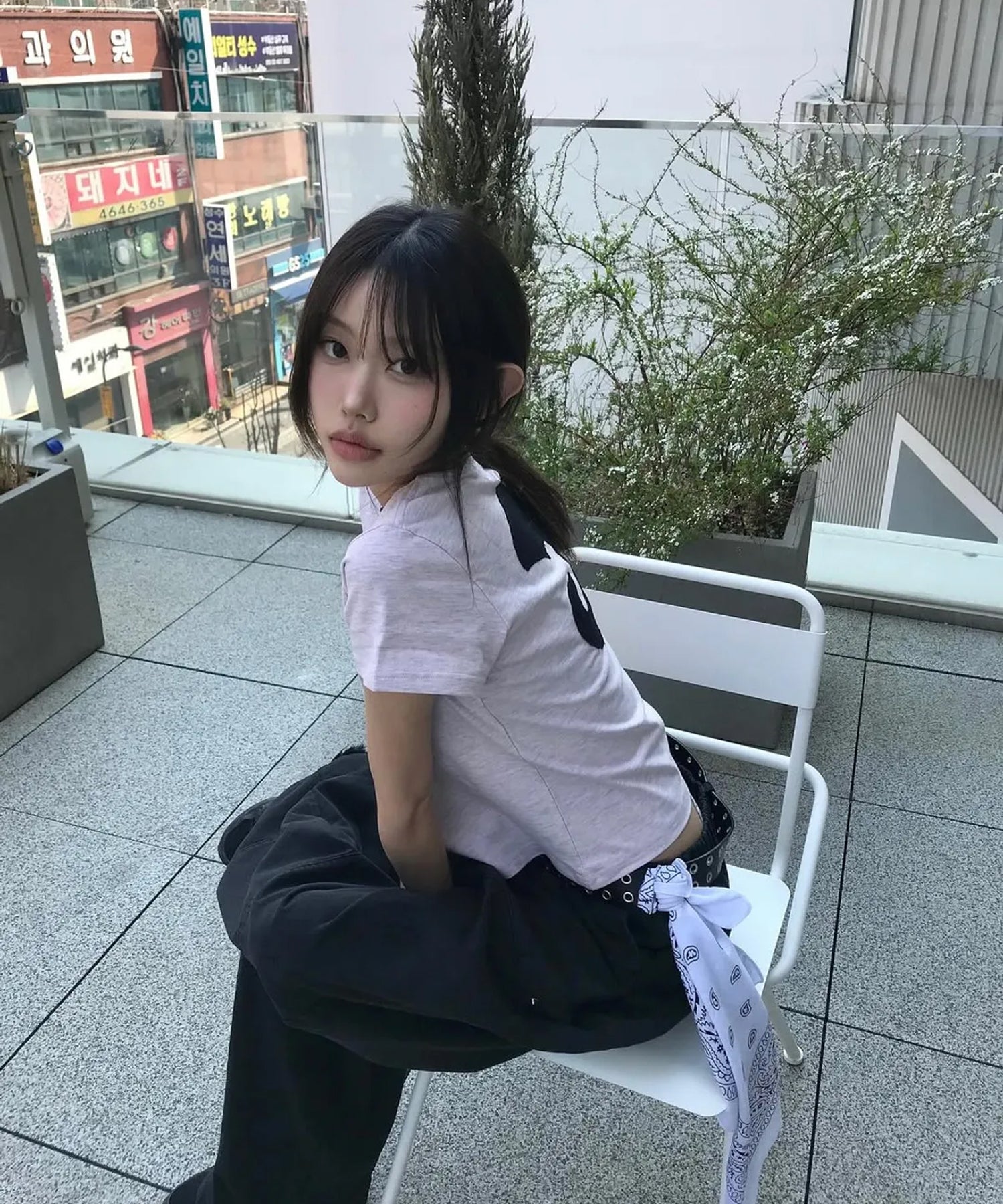 Tansanmagnesium (4/30 Pre-order Shipping) Horn Appliqué T-Shirt (Light Pink)