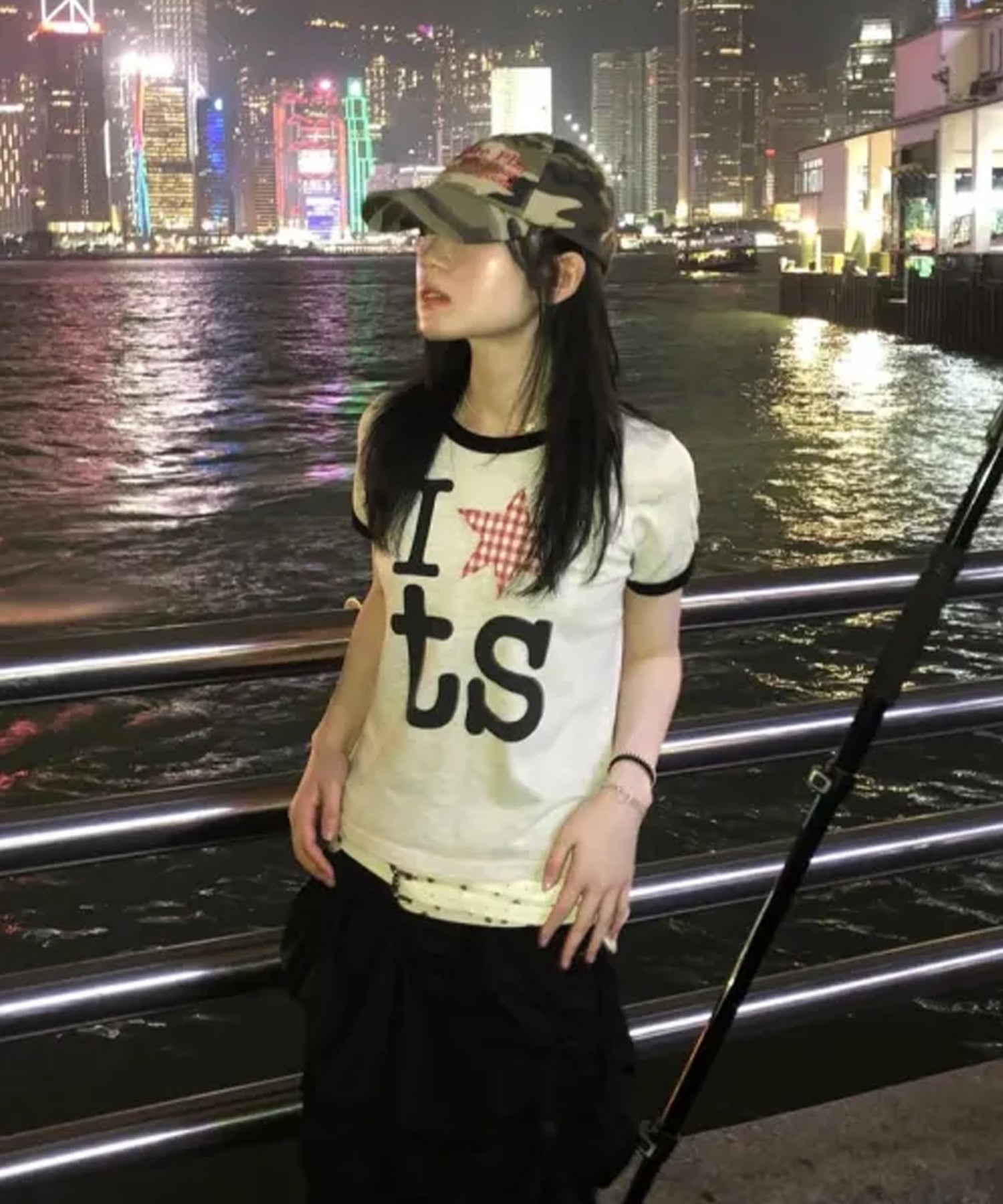 Tansanmagnesium Ringer T-Shirt