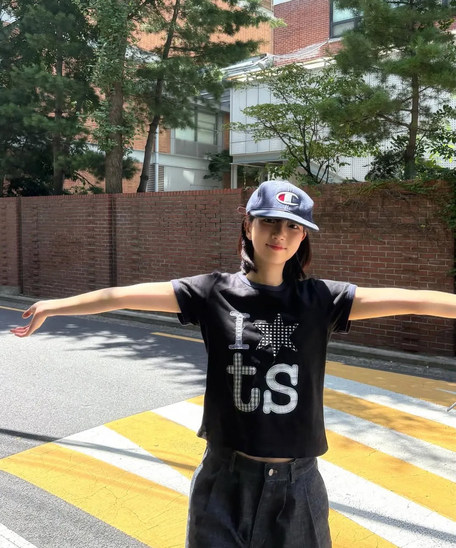 Tansanmagnesium (5/11 Pre-order Delivery) Ringer T-Shirt (Black)